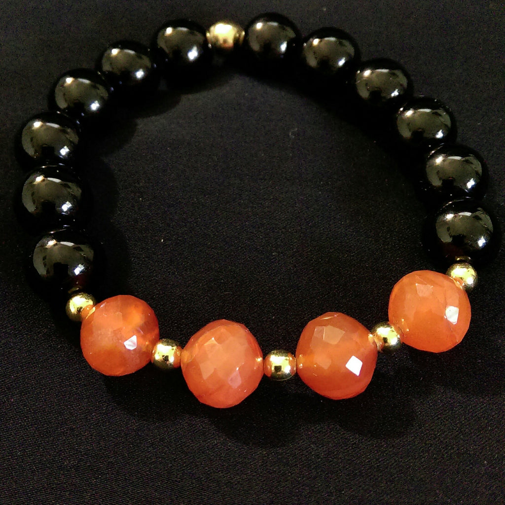 Carnelian and Black Onyx Stretch Bracelet // Gemstone Bracelet
