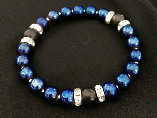 Iris Blue Stretch Bracelet // Stackable Bracelets // Glass Beaded Bracelet