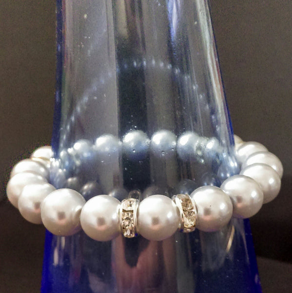Silver Faux Pearl Stretch Bracelet // Glass Beaded Bracelet
